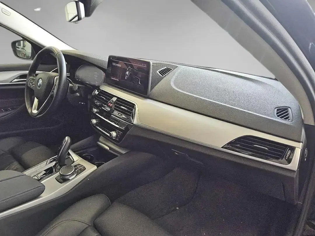 BMW 520 - Thumbnail 6