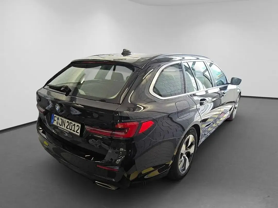 BMW 520 - Thumbnail 7