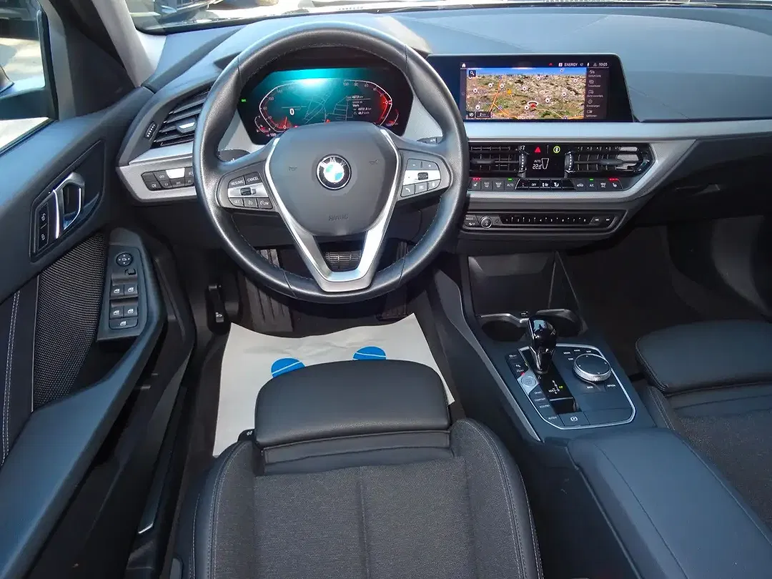 BMW 118 - Thumbnail 10