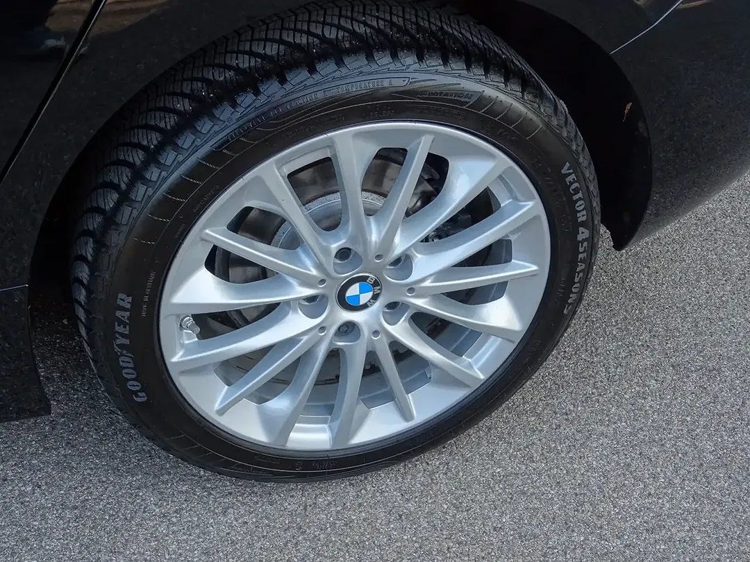 BMW 118 - Thumbnail 15