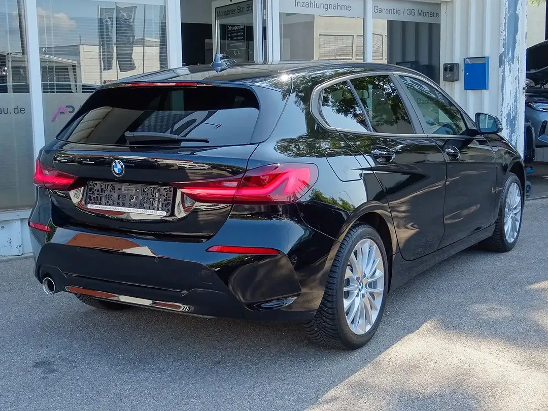 BMW 118 - Thumbnail 6