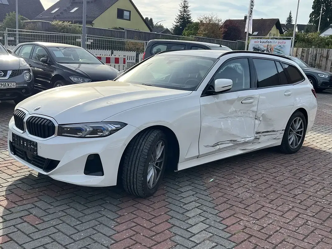 BMW 318 - Thumbnail 4