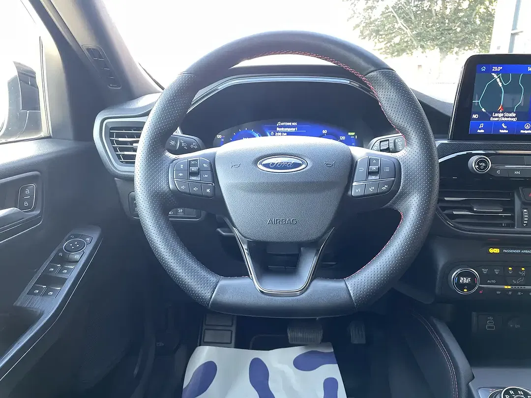 Ford Kuga - Thumbnail 15