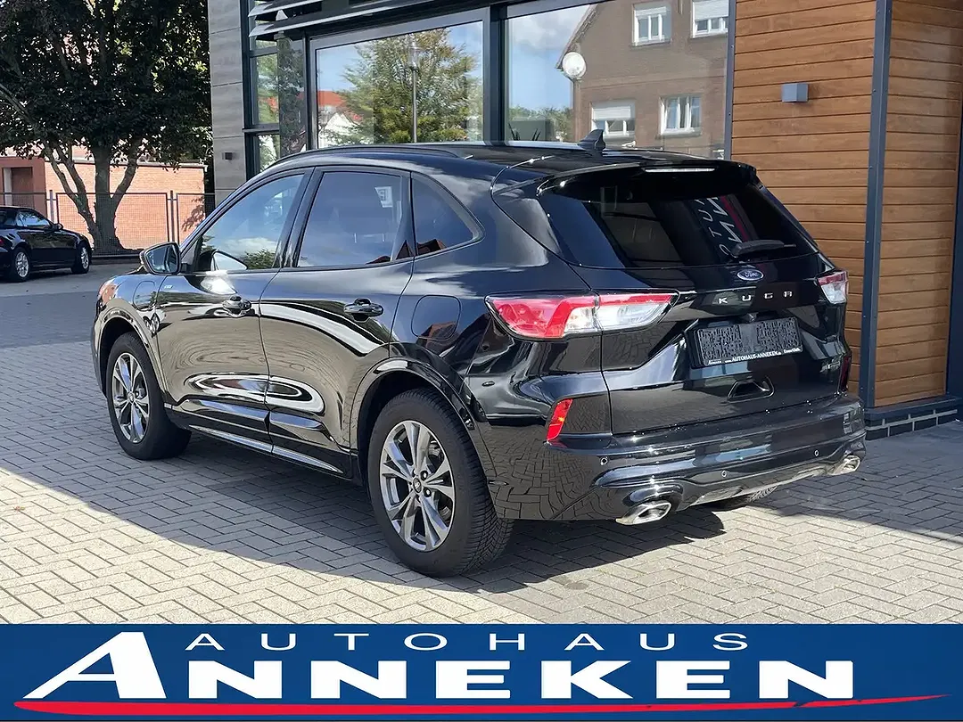 Ford Kuga - Thumbnail 3