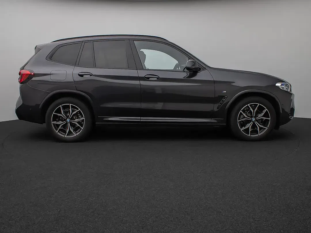 BMW X3 - Thumbnail 5