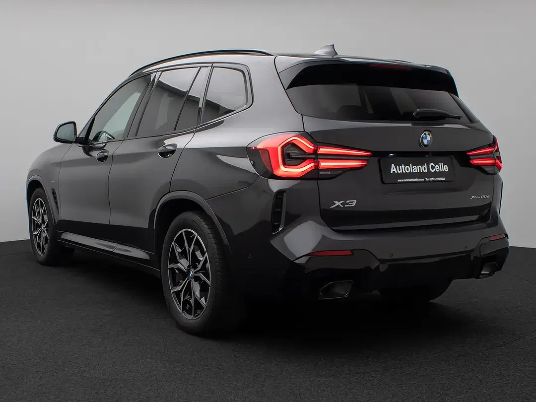 BMW X3 - Thumbnail 9