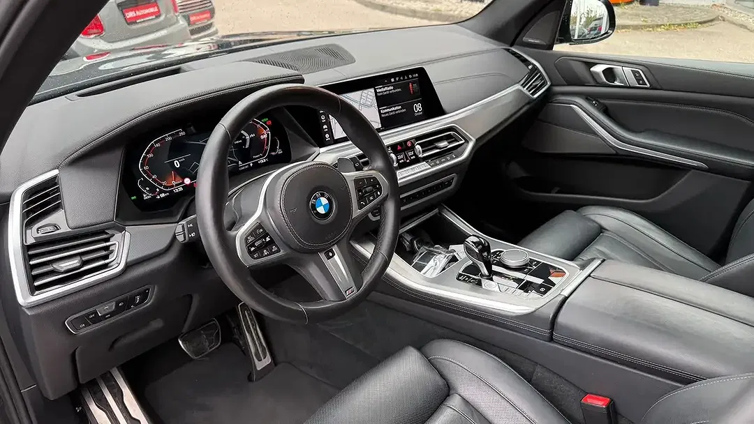 BMW X5 - Thumbnail 10