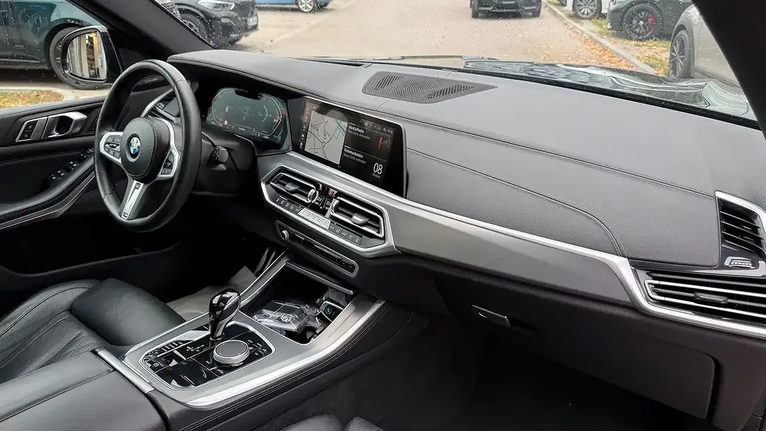 BMW X5 - Thumbnail 12