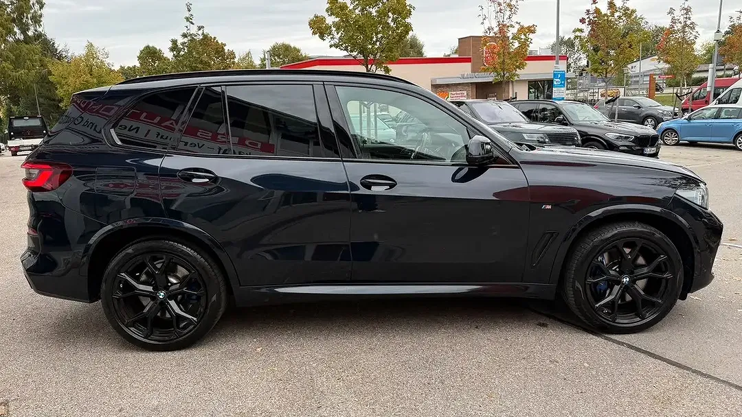 BMW X5 - Thumbnail 6