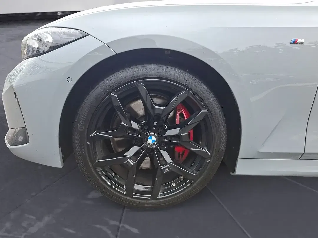 BMW 330 - Thumbnail 8