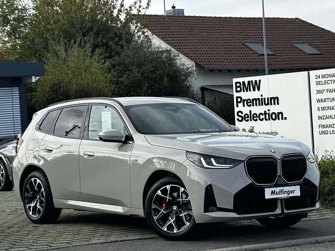 BMW X3 - Thumbnail 2