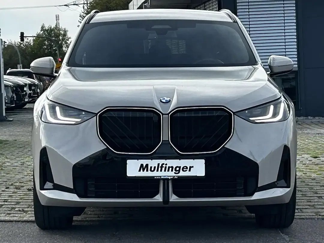 BMW X3 - Thumbnail 4