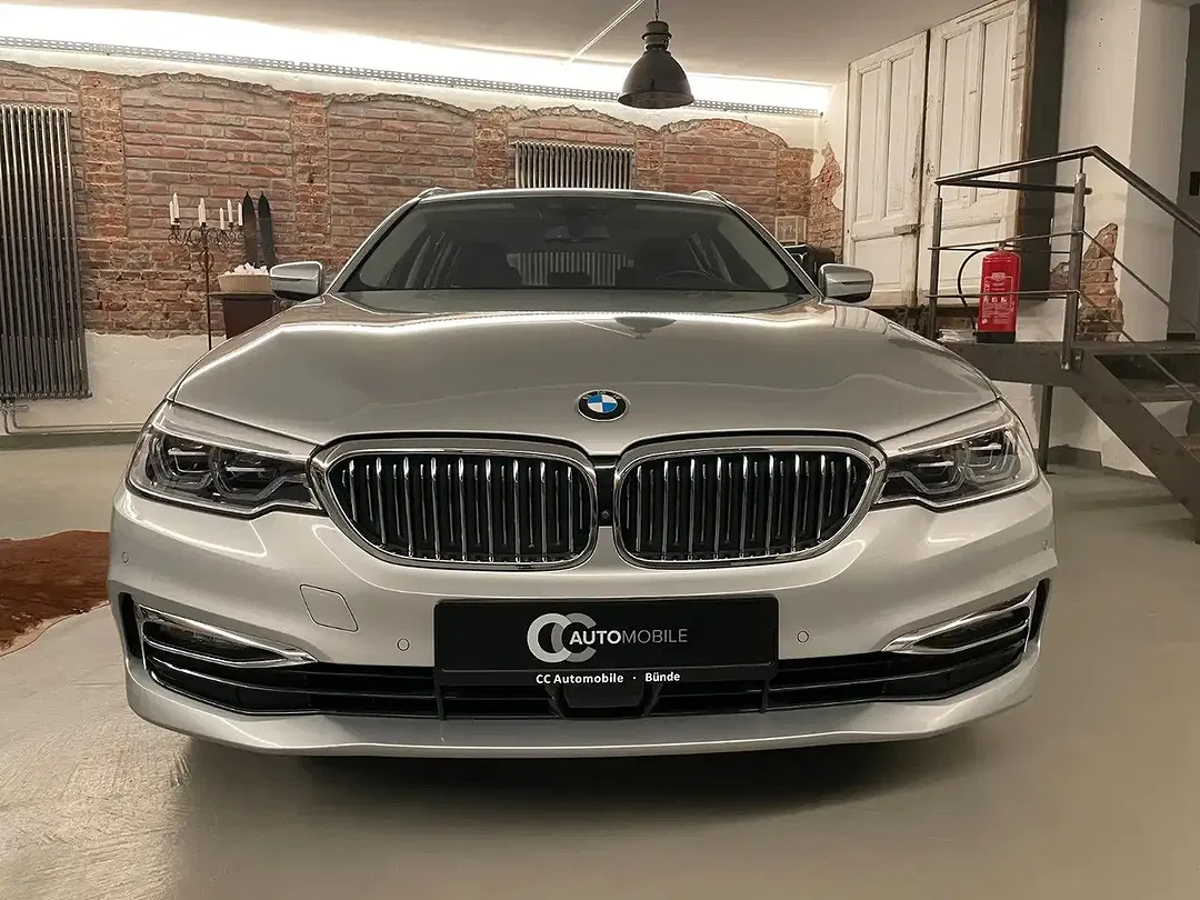 BMW 520 - Thumbnail 3