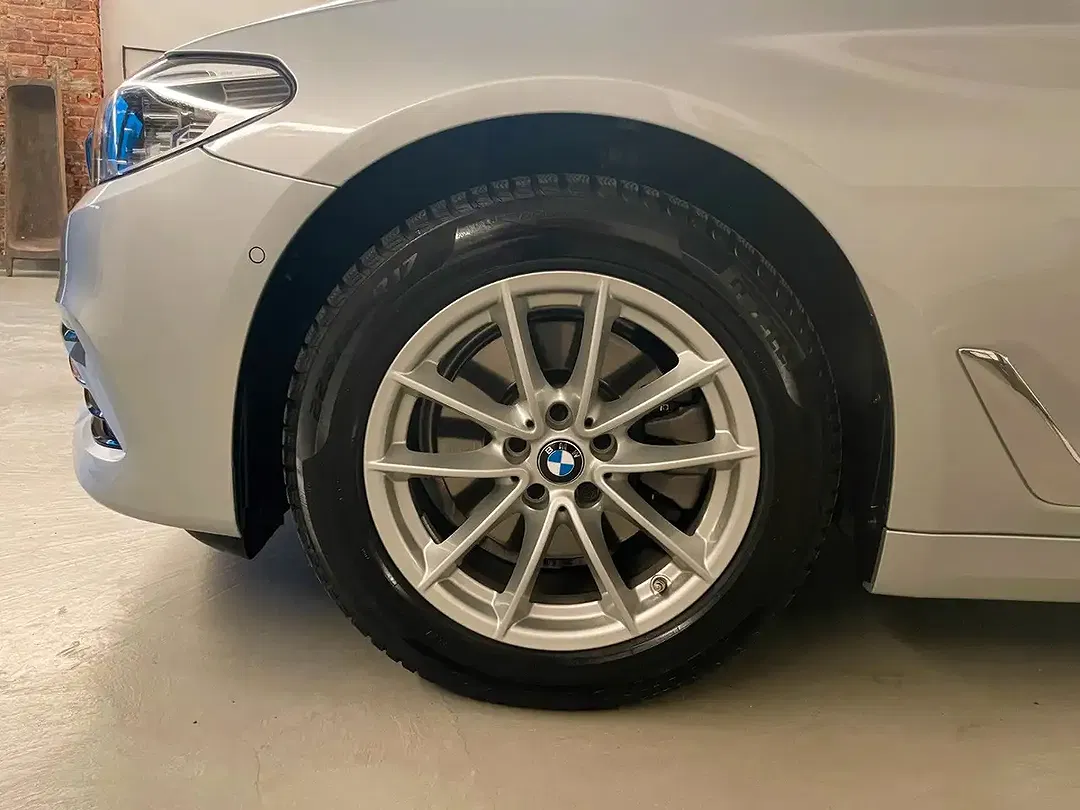 BMW 520 - Thumbnail 31