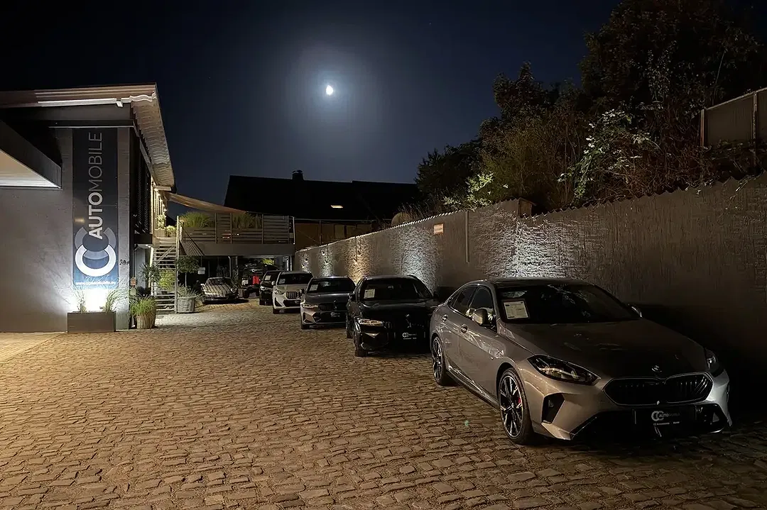 BMW 520 - Thumbnail 37