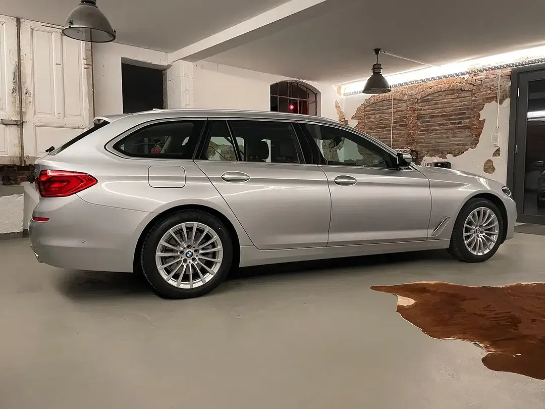 BMW 520 - Thumbnail 6