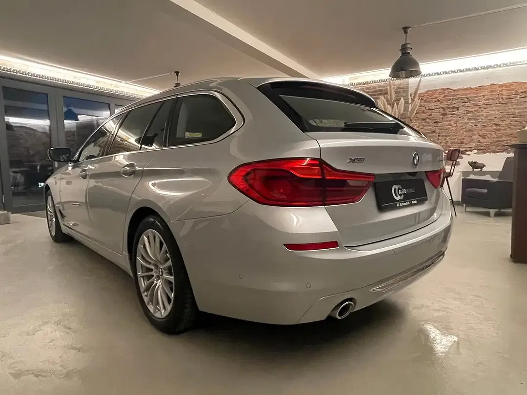 BMW 520 - Thumbnail 7