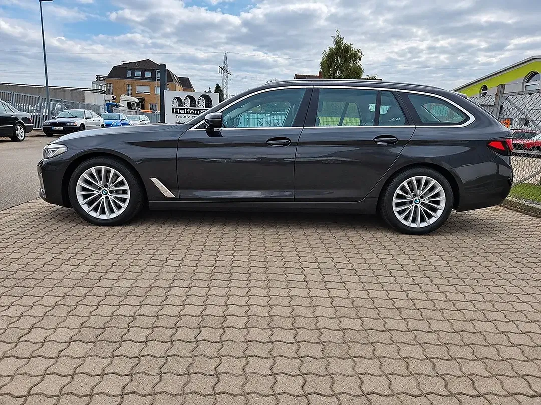 BMW 530 - Thumbnail 2
