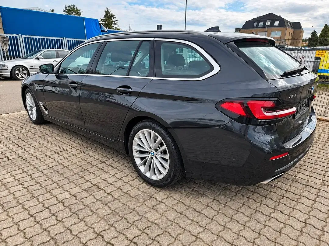 BMW 530 - Thumbnail 4