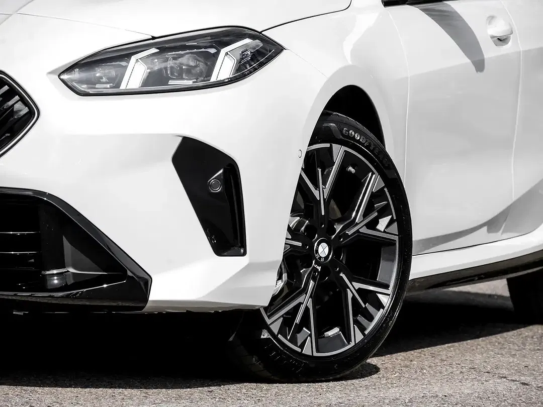 BMW 120 - Thumbnail 5