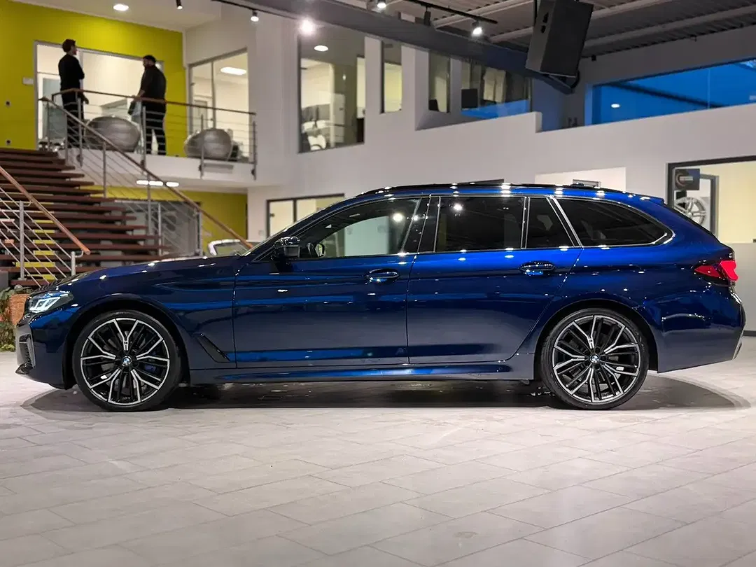 BMW 540 - Thumbnail 2