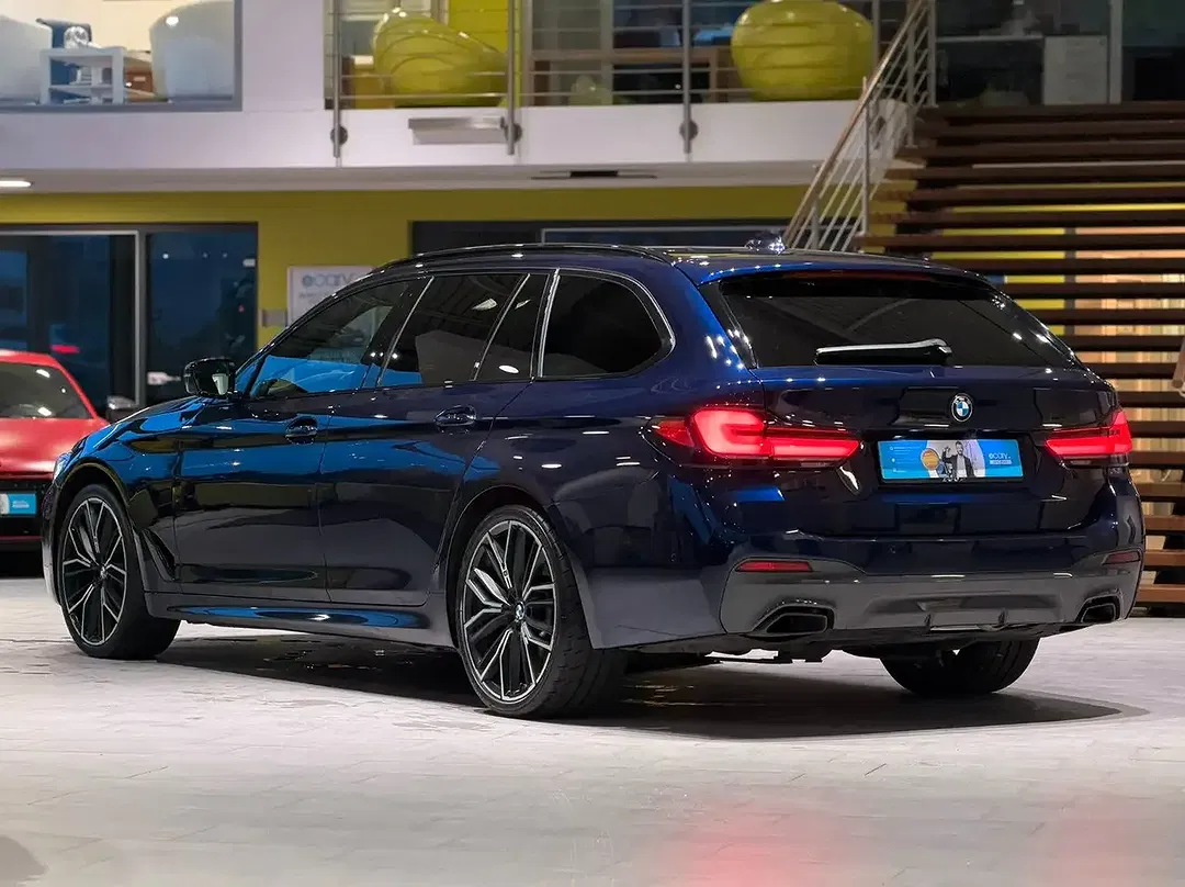 BMW 540 - Thumbnail 3