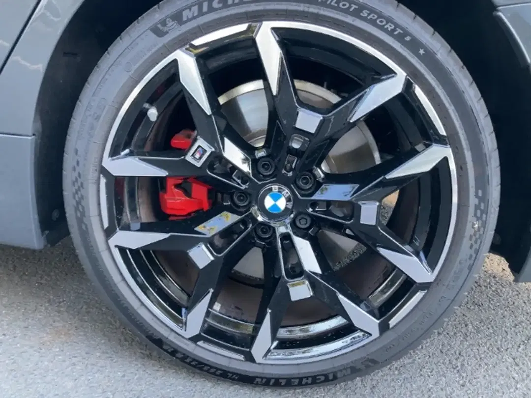 BMW 330 - Thumbnail 13
