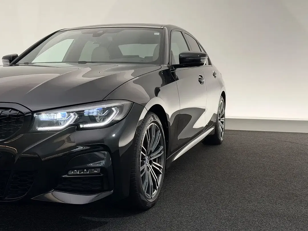 BMW 320 - Thumbnail 15