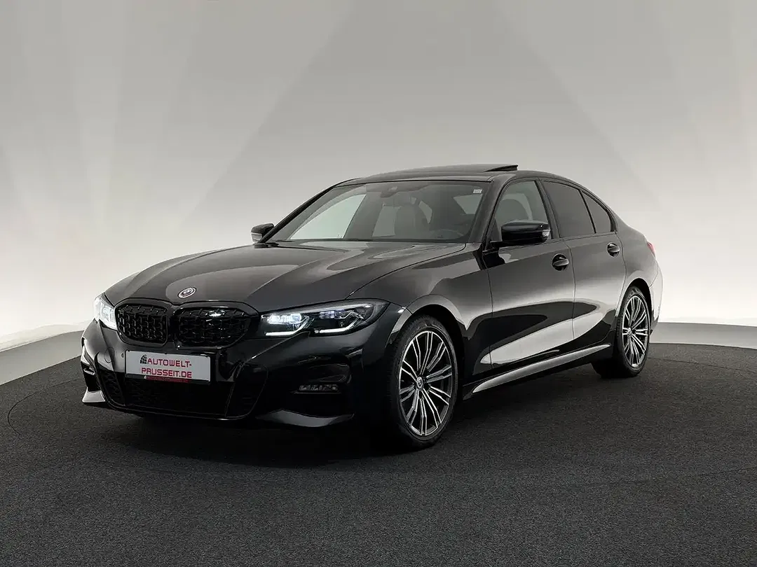 BMW 320 - Thumbnail 3