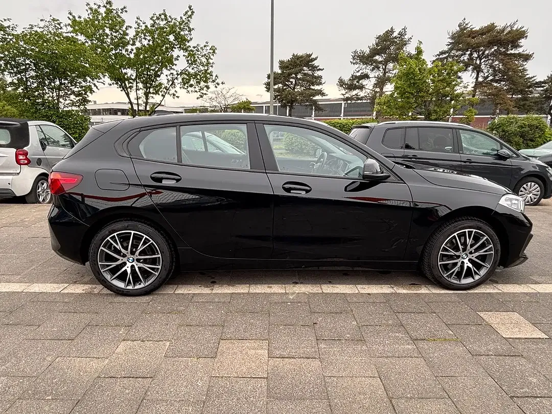 BMW 118 - Thumbnail 7