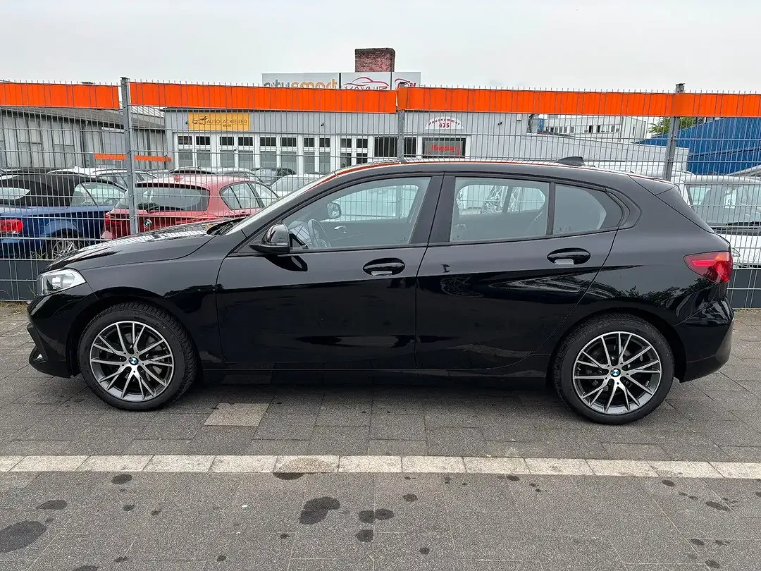 BMW 118 - Thumbnail 8