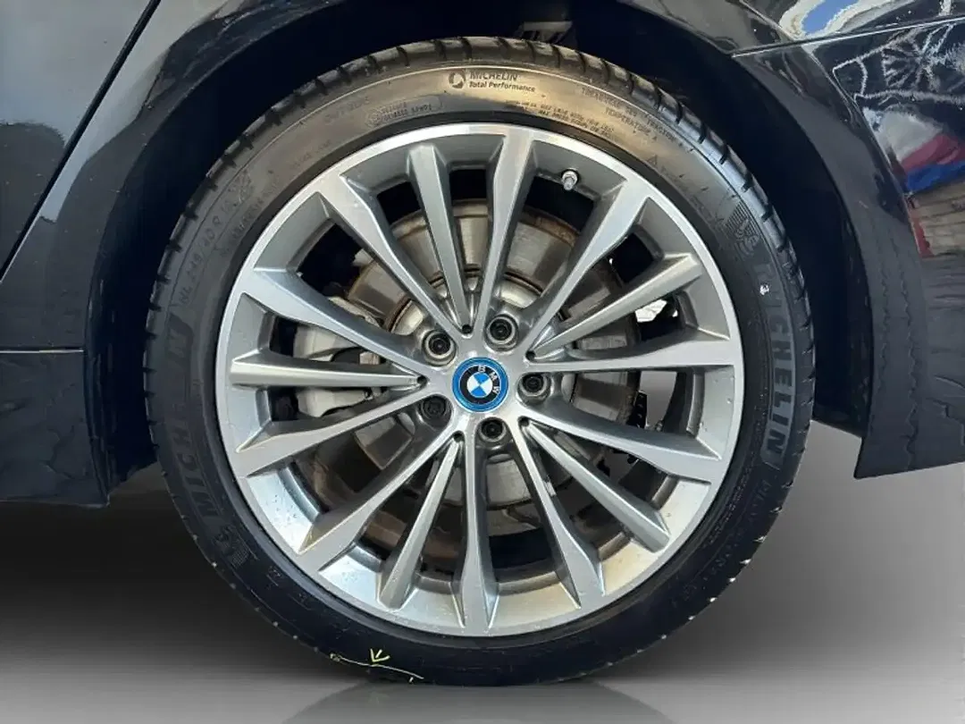 BMW 530 - Thumbnail 12