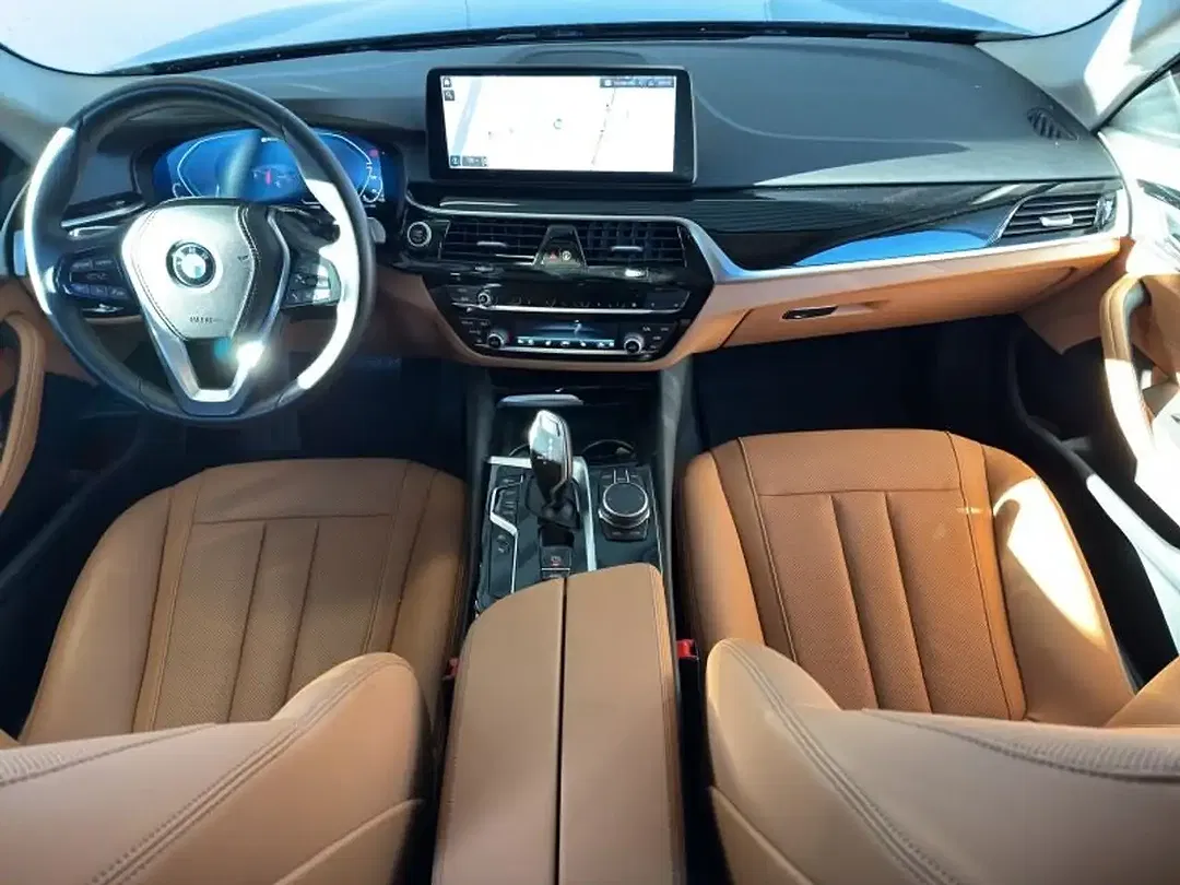 BMW 530 - Thumbnail 9