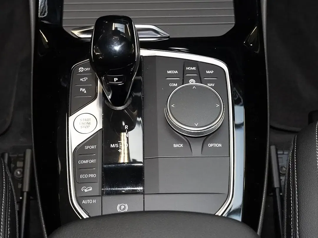 BMW X3 - Thumbnail 10