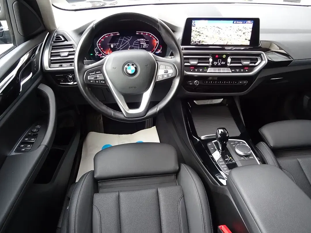 BMW X3 - Thumbnail 10