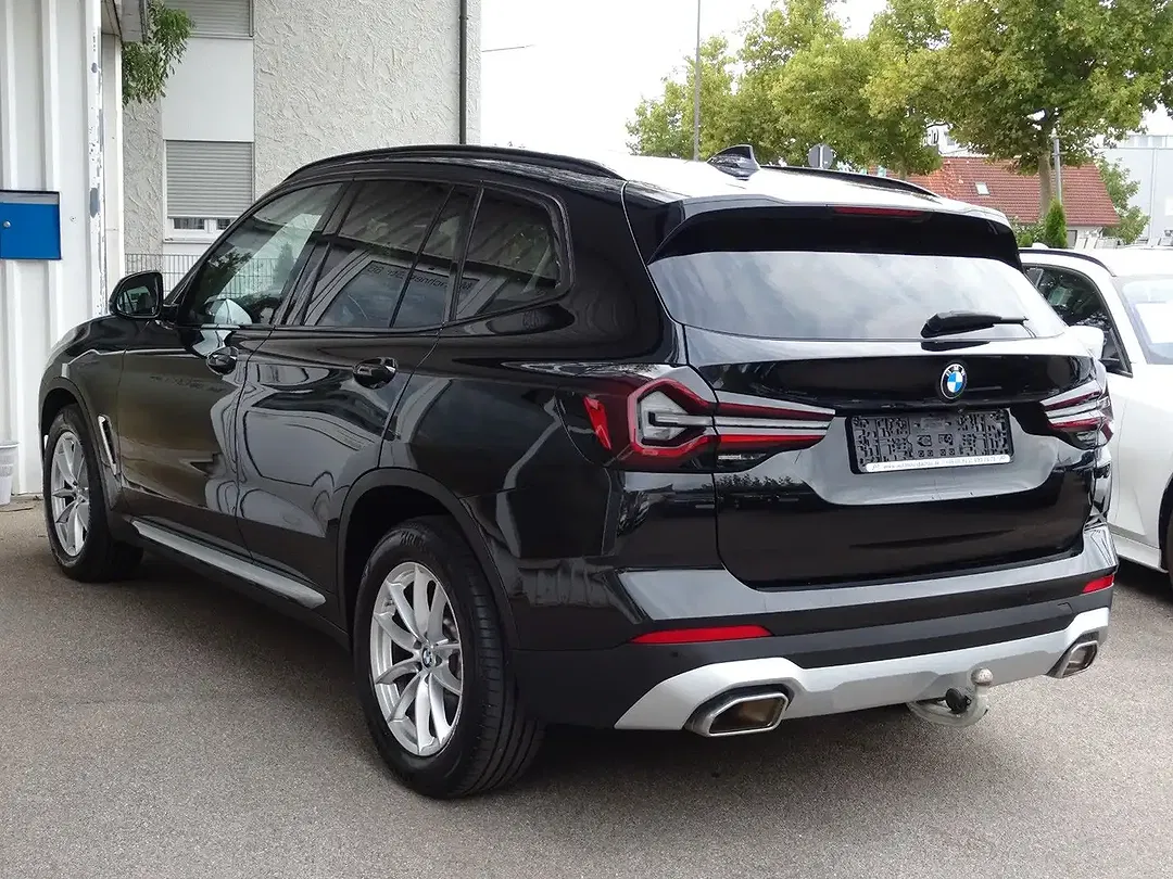 BMW X3 - Thumbnail 4