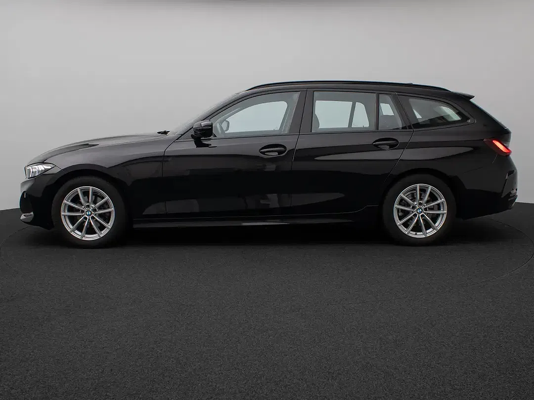 BMW 318 - Thumbnail 11
