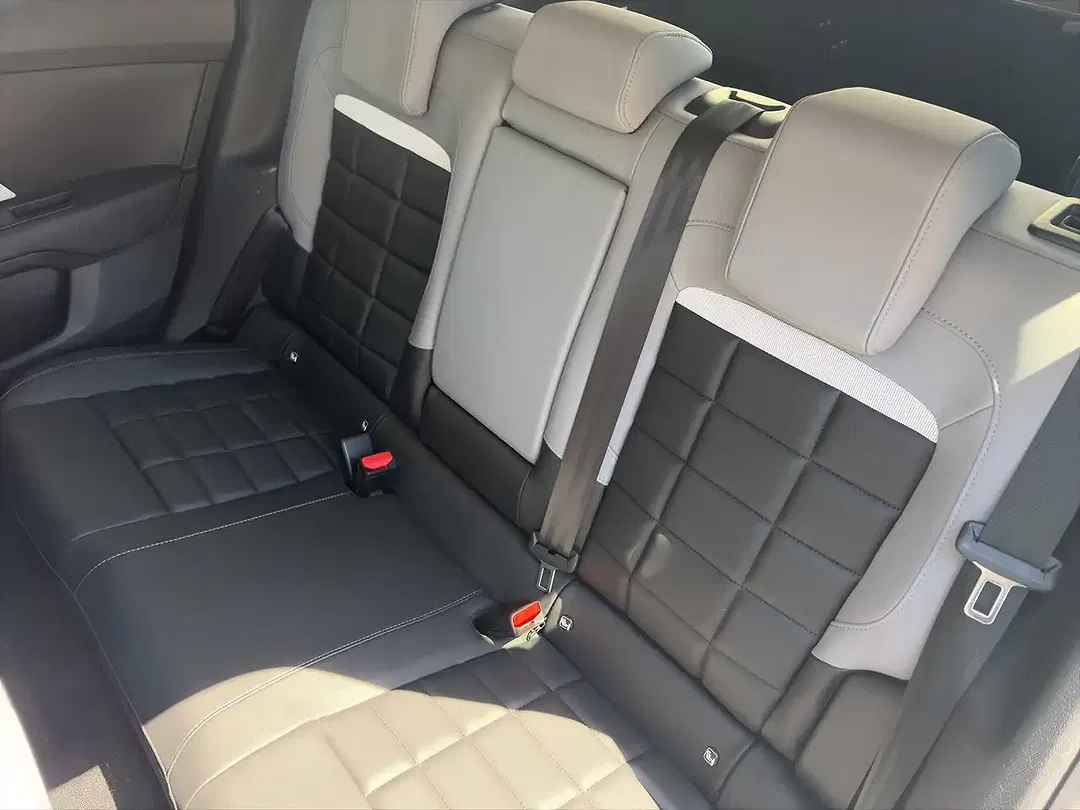 Citroen C4 - Thumbnail 10