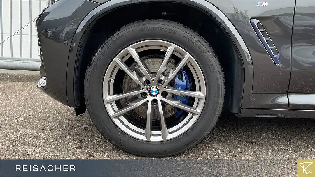 BMW X3 - Thumbnail 3