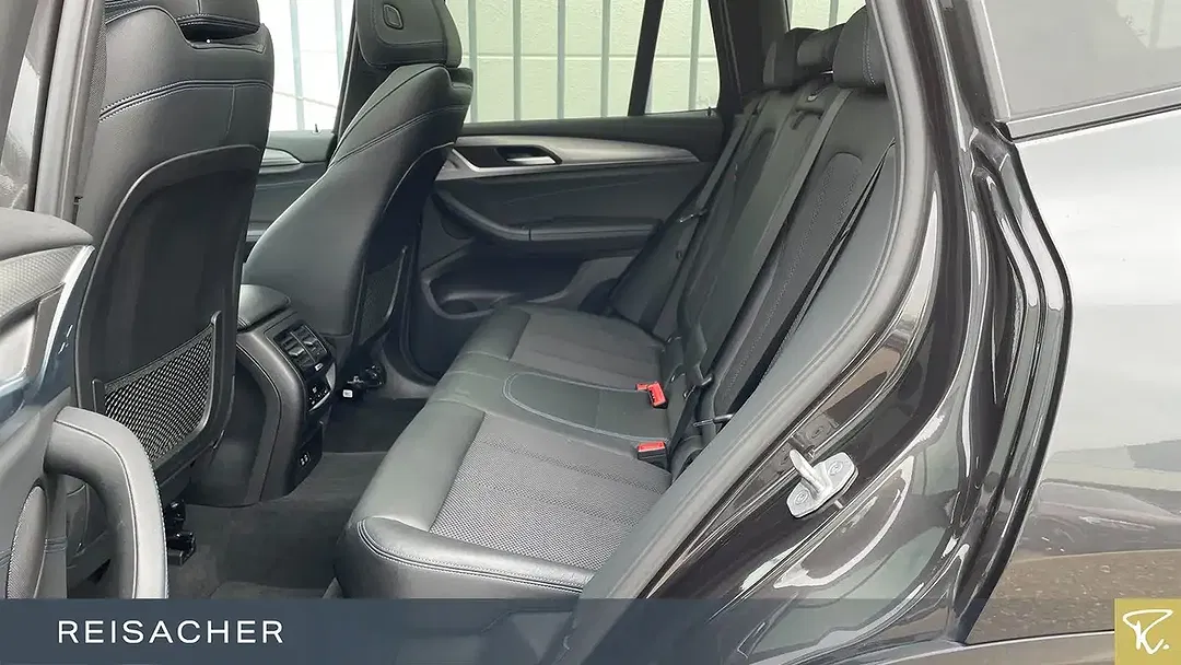 BMW X3 - Thumbnail 8