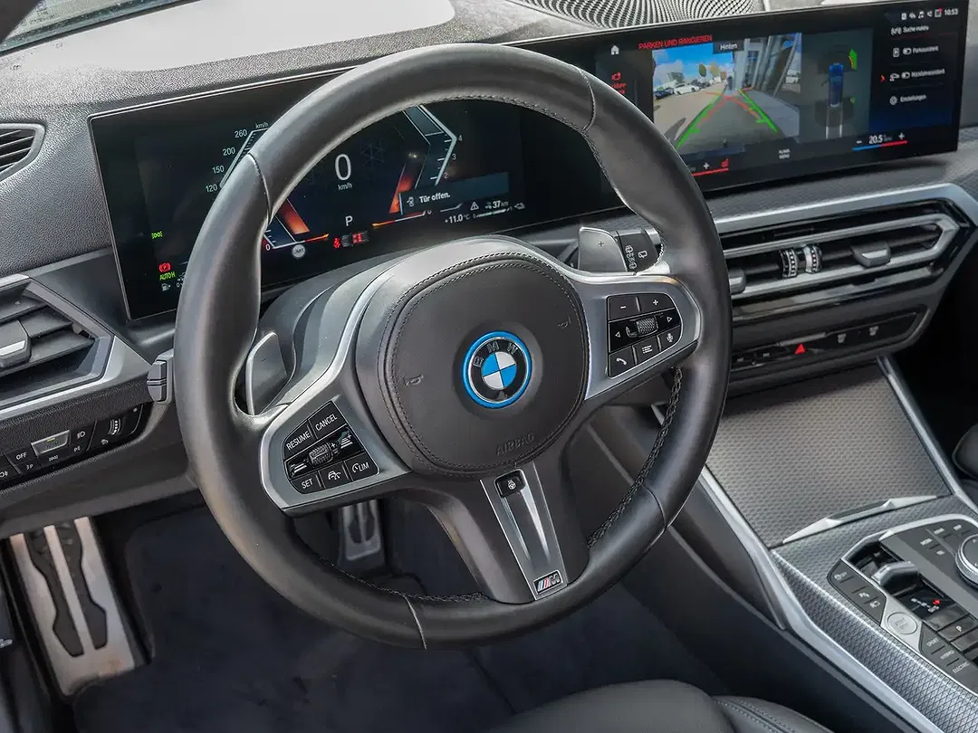 BMW 330 - Thumbnail 12
