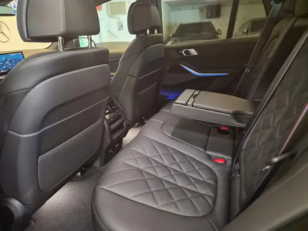 BMW X5 - Thumbnail 13