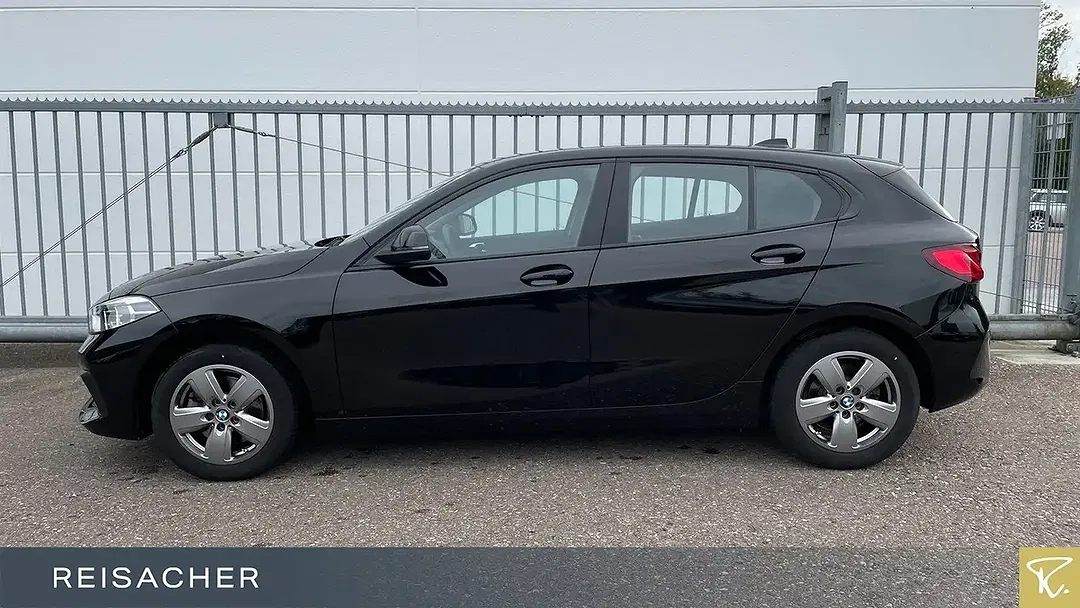 BMW 118 - Thumbnail 9