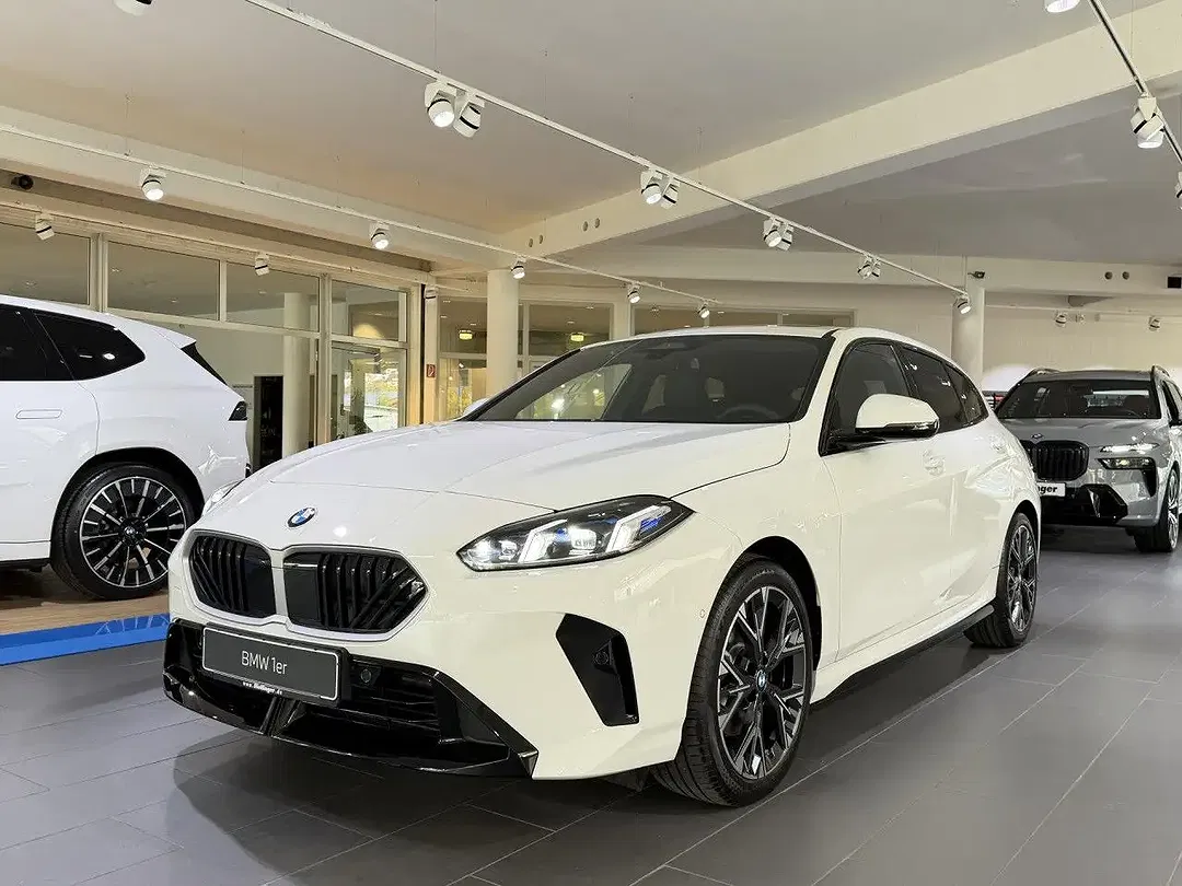 BMW 120 - Thumbnail 2