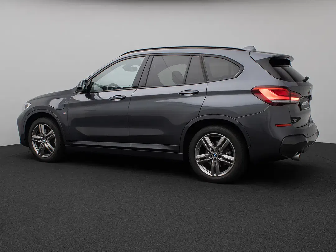 BMW X1 - Thumbnail 10