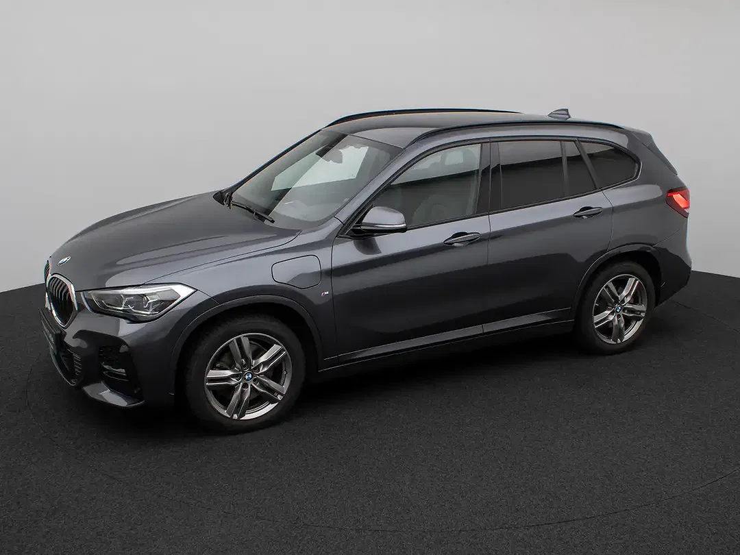 BMW X1 - Thumbnail 12
