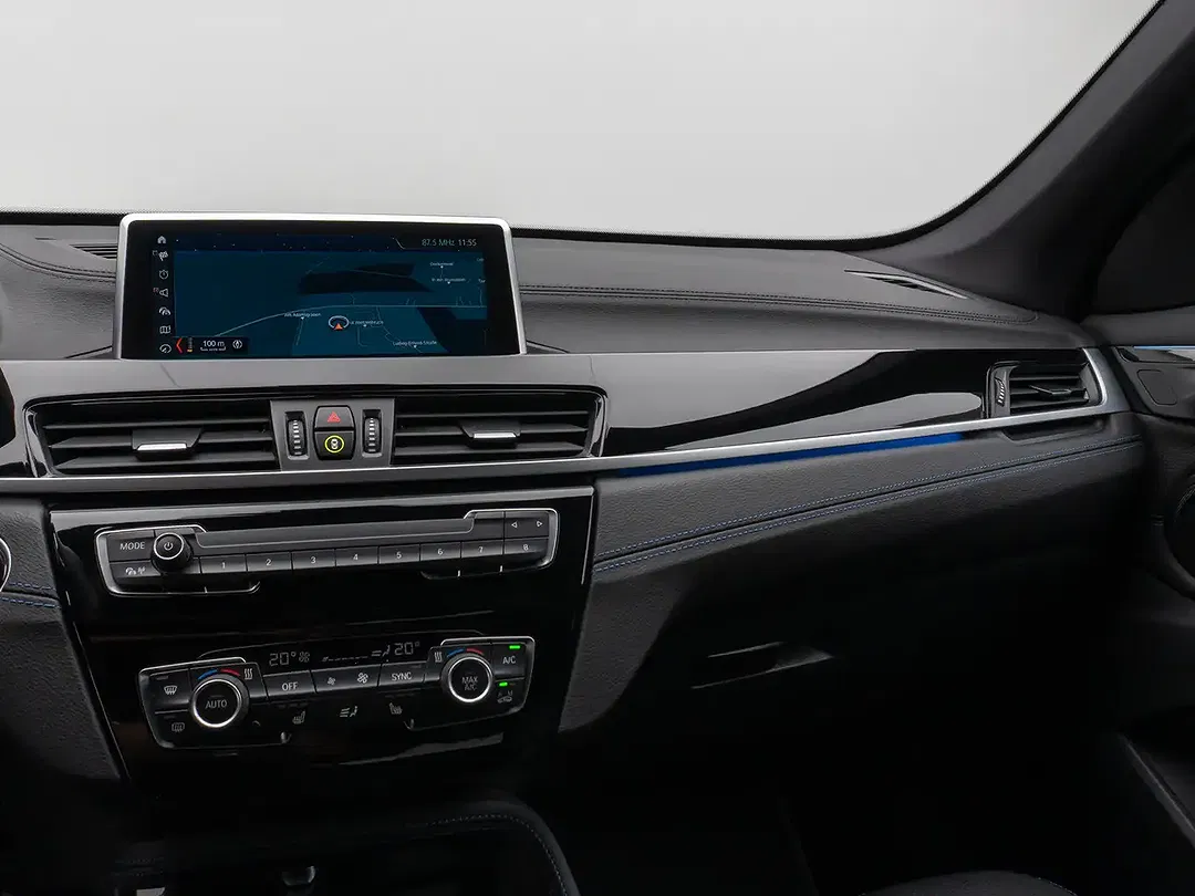 BMW X1 - Thumbnail 21