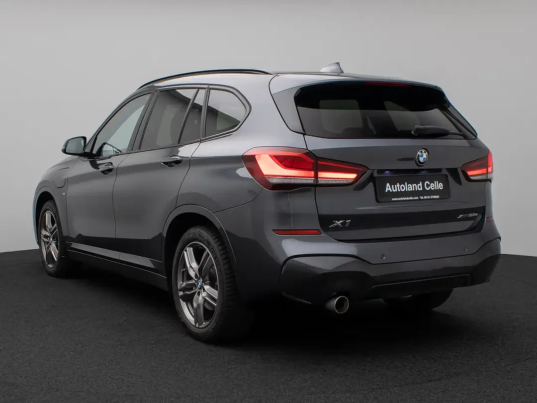 BMW X1 - Thumbnail 9