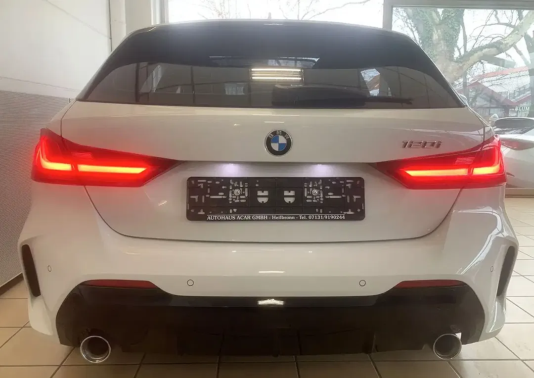 BMW 120 - Thumbnail 6