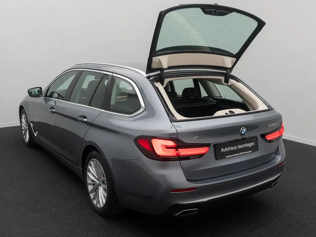 BMW 530 - Thumbnail 13